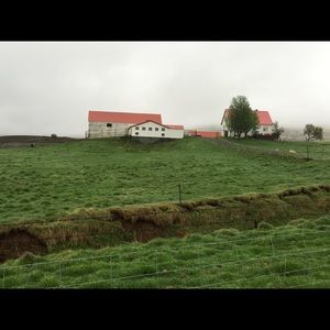 Meet your Posher, Davika